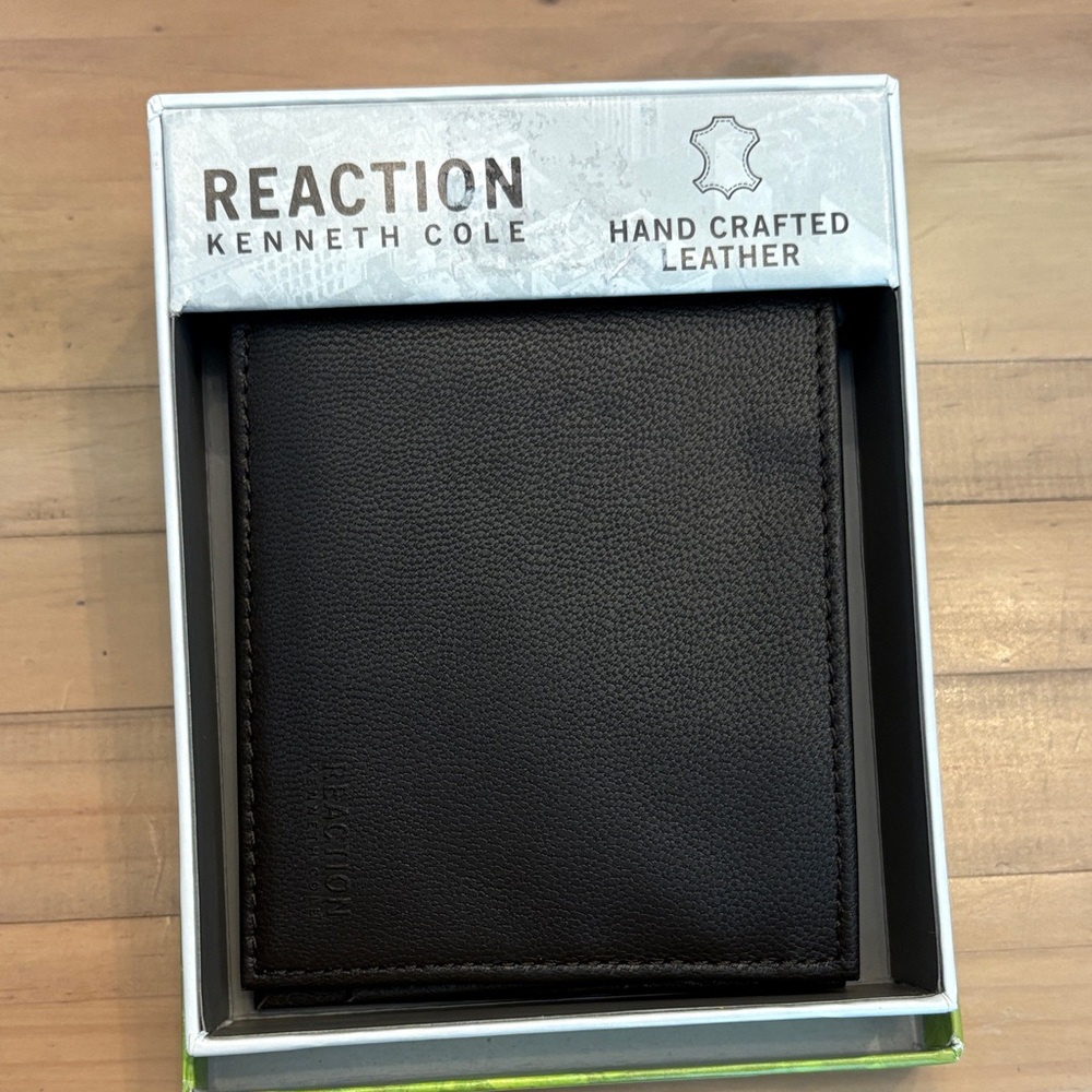 Kenneth Cole Reaction Dark Leather Bi-Fold Wallet